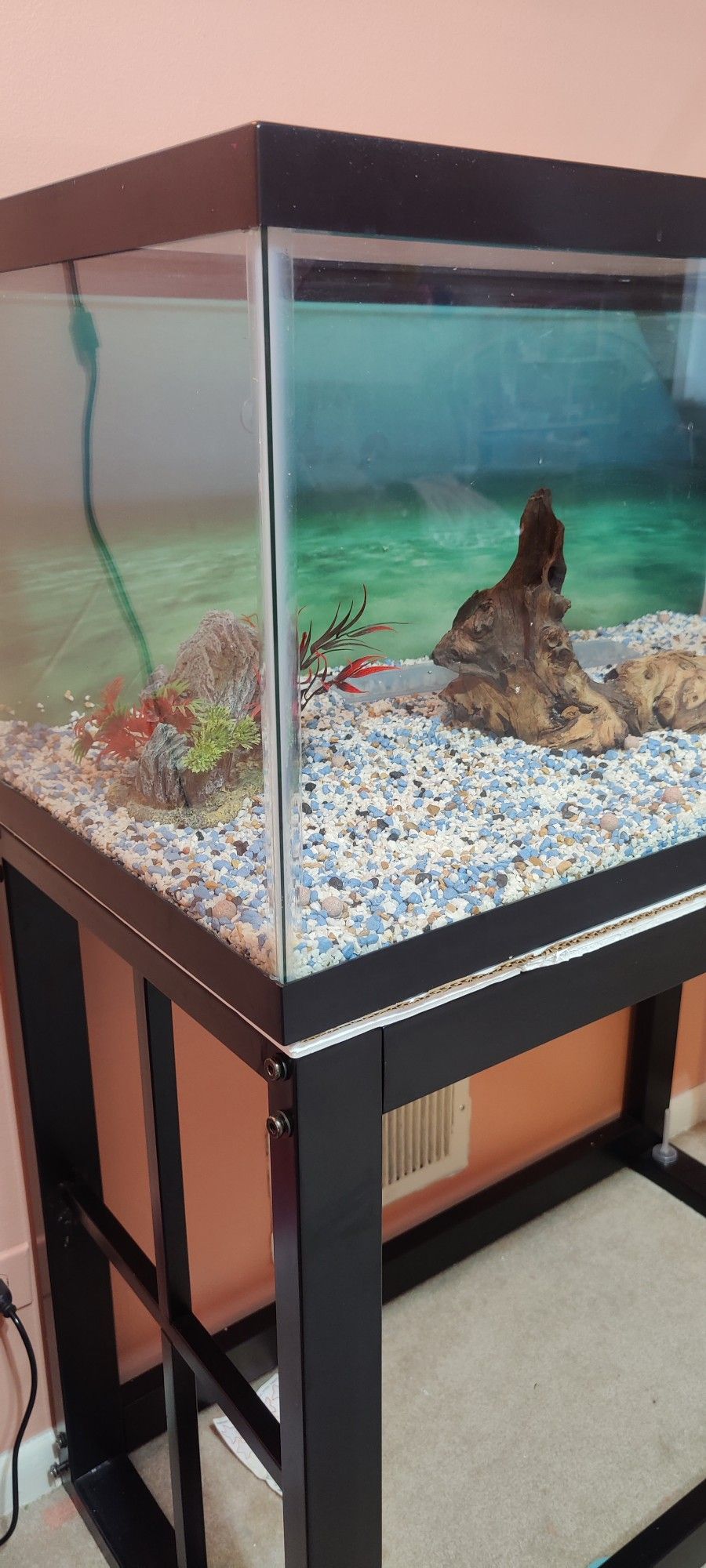 40 Gallon Breeder Fish Tank with metal Stand, Lid and 30 LB Gravel included