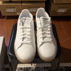 Adidas Advantage Sz 10