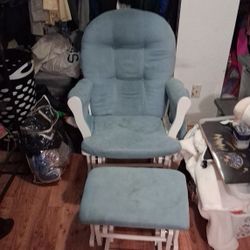 Rocking Chair W/ Stool