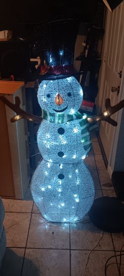 Mr. Mrs. Jr. Snowman