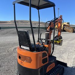 Mew Mini Excavator