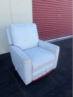 Recliner chair