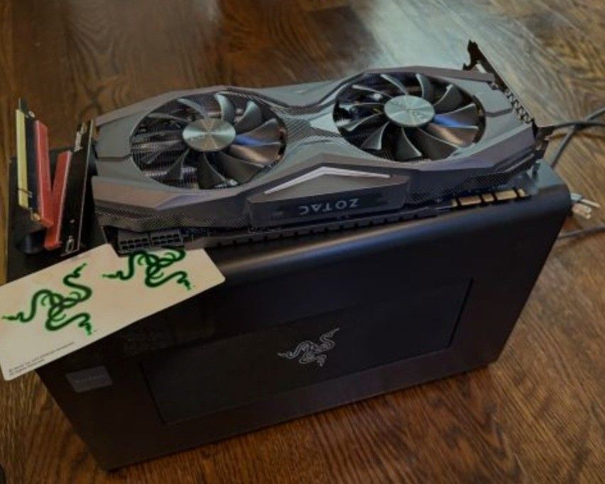 Razer Core X + GTX 1080