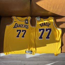 Nike Lakers Luka Doncic Jersey