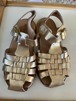 Maggie & Zoe Gold Metallic Woven Sandals size 10