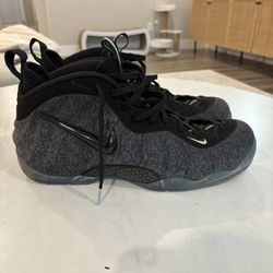 Nike Foamposite Shoes Wool Fleece Size 13 Mens