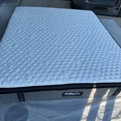 Puffy Royal Lux Hybrid King Mattress