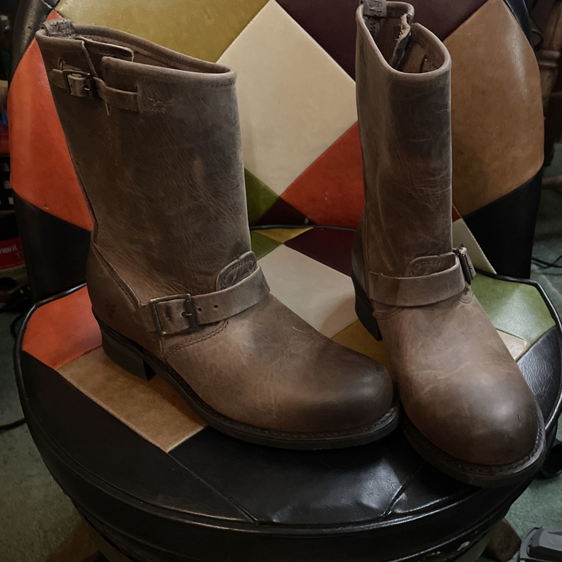 New Frye Boots Size10 M