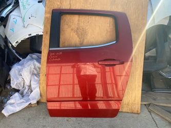 2015-2022 Chevrolet Colorado left rear door