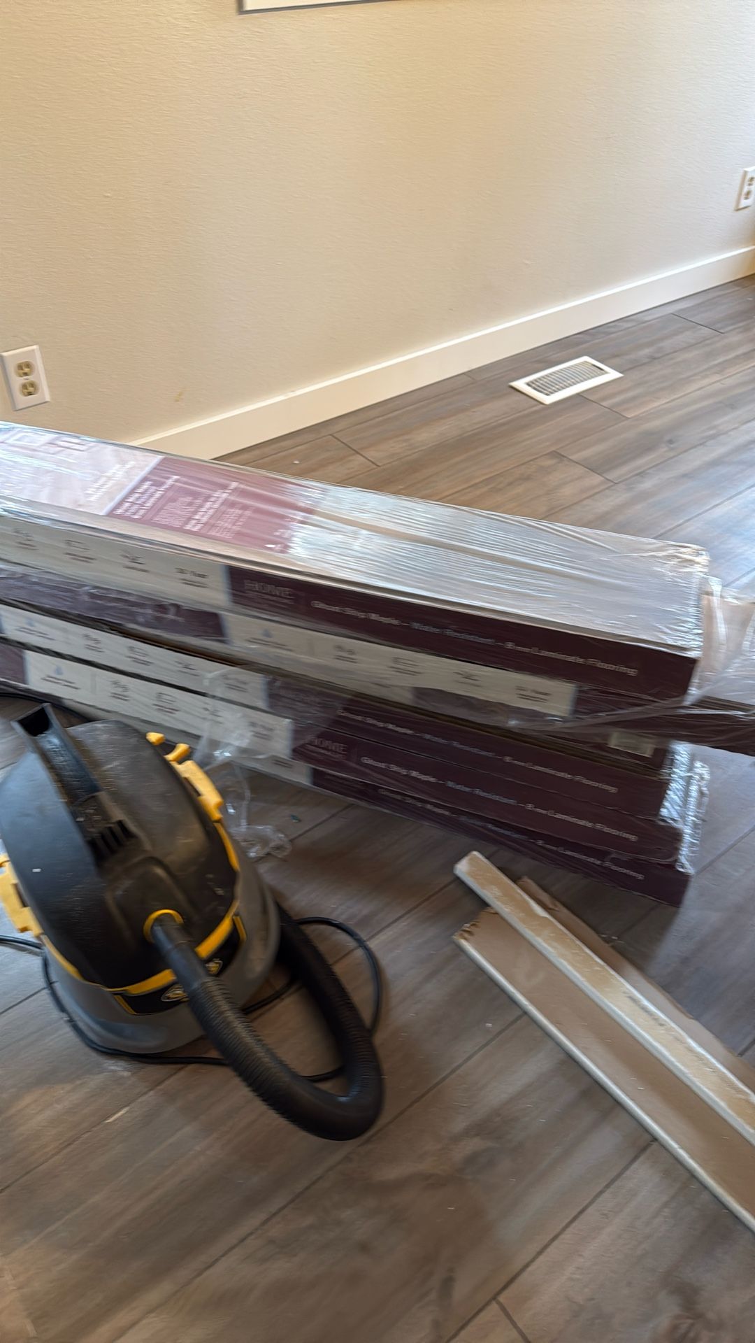 Ghost Ship Maple Home Decorates Flooring