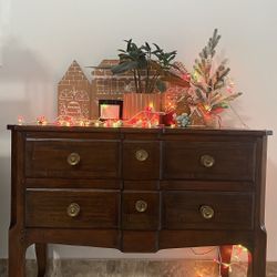 Entryway Console Table / Dresser - 2 Drawers