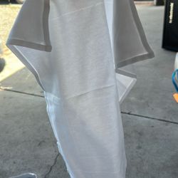 Table Clothe Napkins (Approximately 100)