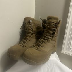 Danner Combat Boots - Tanicus Coyote Hot - Size 11 men’s pre-owned