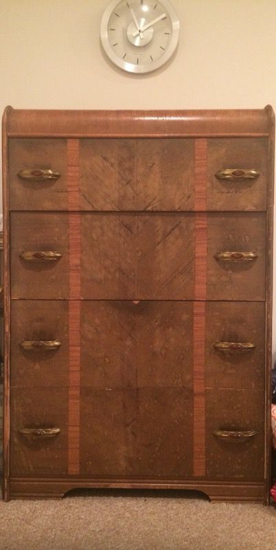 Sale! 4-drawer dresser (30”W x 18”D x 45” H)
