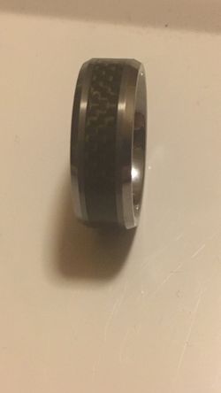 Mans wedding ring