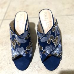 Embroidered Floral Brand New Heels