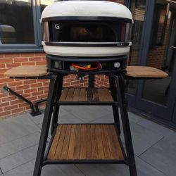 Gozney-Dome-Multi-Fuel Pizza-Oven 
