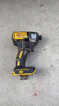 DeWalt drill  XR 20volt Max