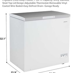 Frigidaire Ice Chest (New)