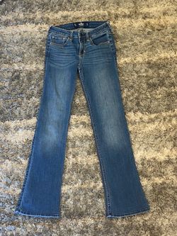 Hollister Low Rise Boot Cut Waist 25 Length 30