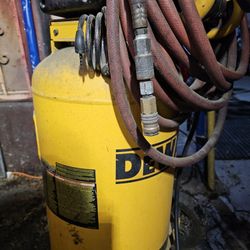 Dewalt Air Compressor 