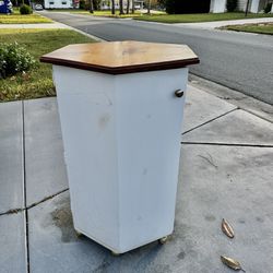 CORNER(ANYWHERE)ISLAND WHITE WOODEN CABINET/ STAINED BROWN TOP WITH WHEELS