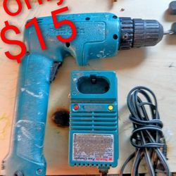 Makita cordless drill only$15