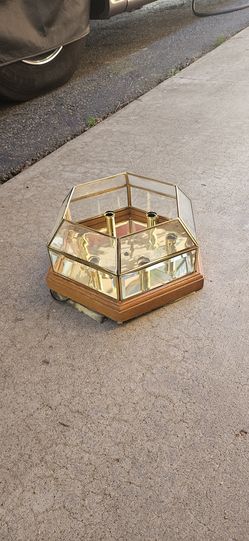 Free ceiling light. Works!