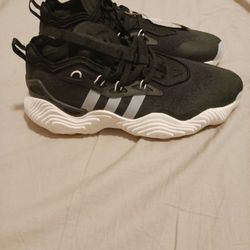 Adidas Trae Young 3