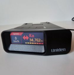 Uniden R7 radar detector