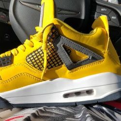 Jordan 4 Yellow Jacket Used Worn 1 Time