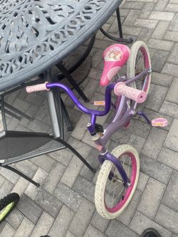 Girl's bicycle