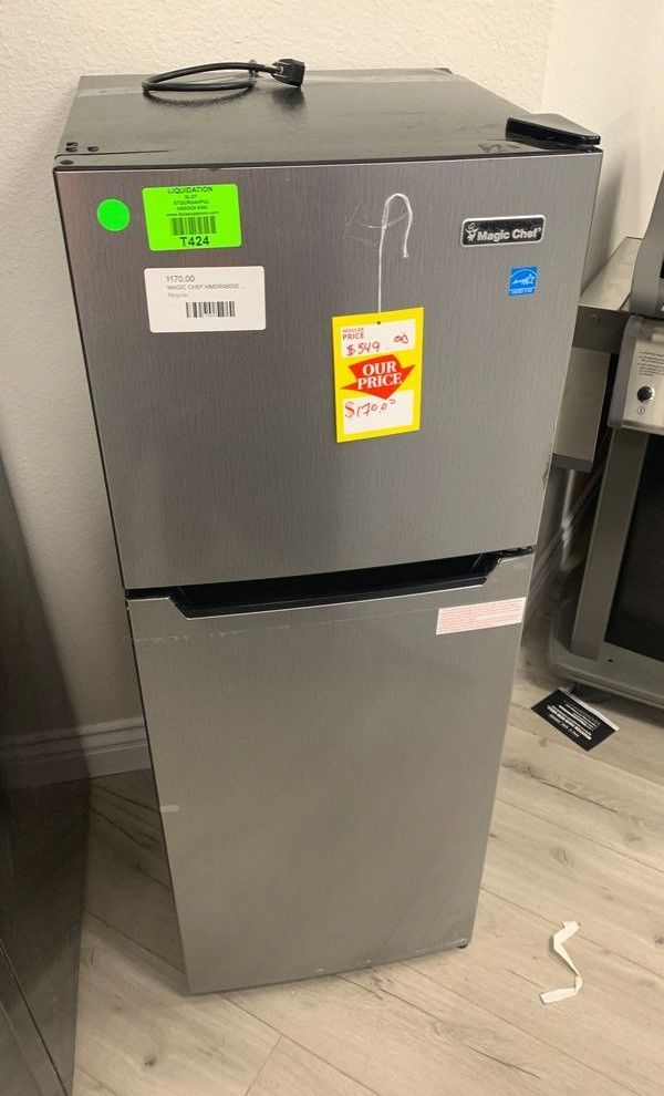 MAGIC CHEF REFRIGERATOR UNV