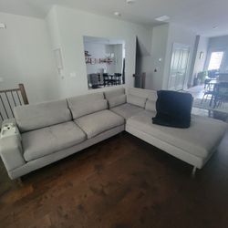 Modular Sectional Couch – Super Comfy & Clean!