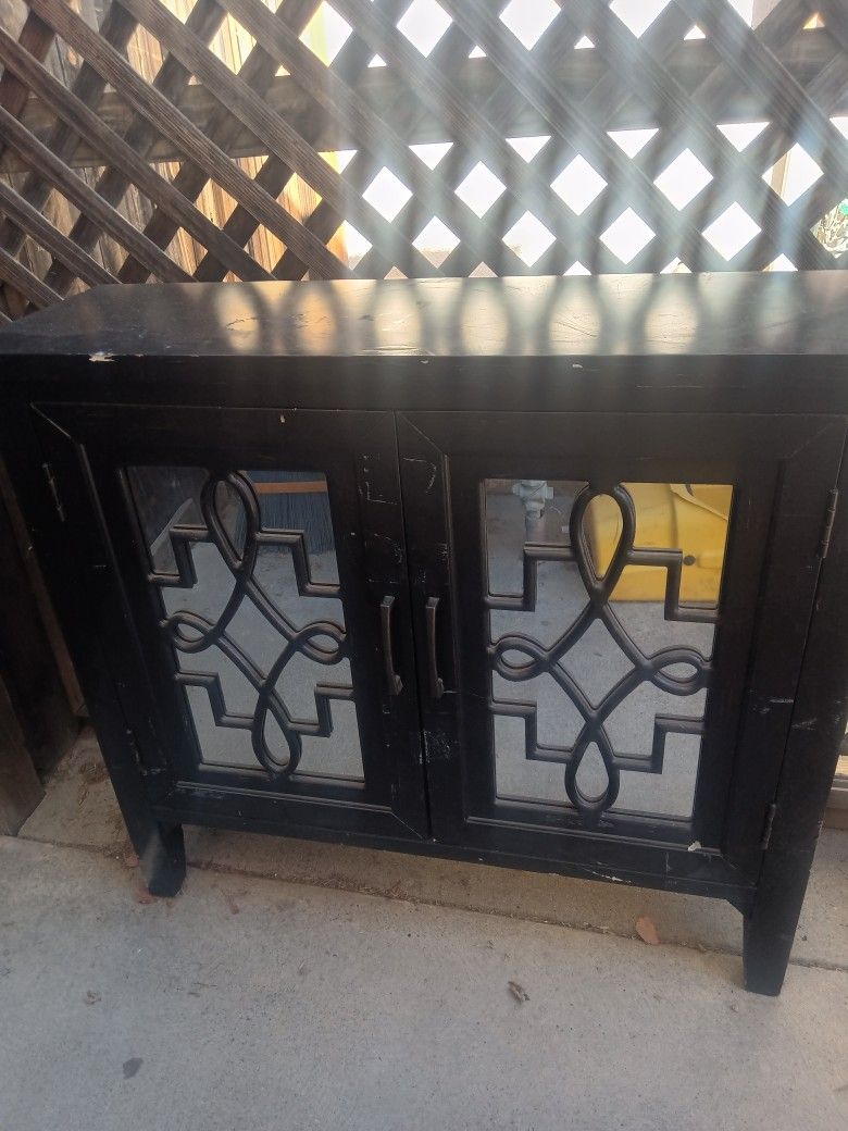 Black Mirrored Doors Medium Cabinet 