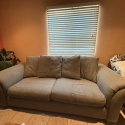 Free 2 Sofas 