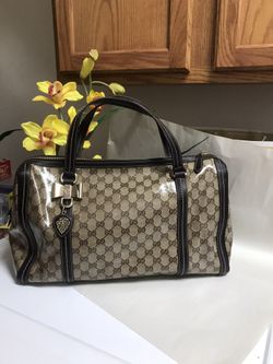 Gucci handbag(Made in Italy)