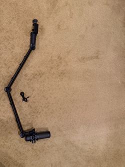 Hyperx microphone with boom arm