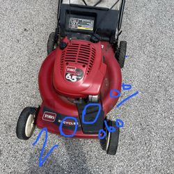 Toro Personal Pace Self Propelled Lawnmower 