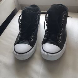 converse never worn