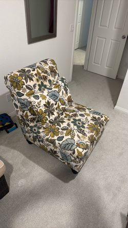 Single couch