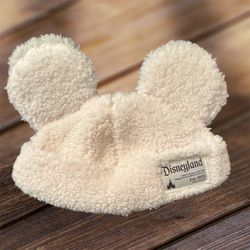 Disney Parks Disneyland Sherpa WHITE BEANIE EARS NWT 