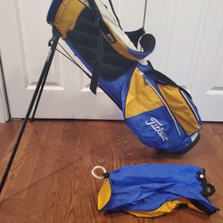Titleist Golf Club  Ultra-Lightweight Stand Bag Baltic bag witb Ezfir straps and rain cover