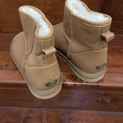 Australia Luxe Shearing Lined Leather Ankle Boots 12 men cosy short
