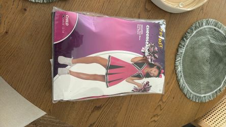 Cheerleader