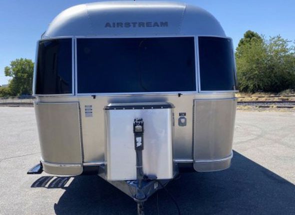 Photo This 2012 Airstream camper is Really comfortable