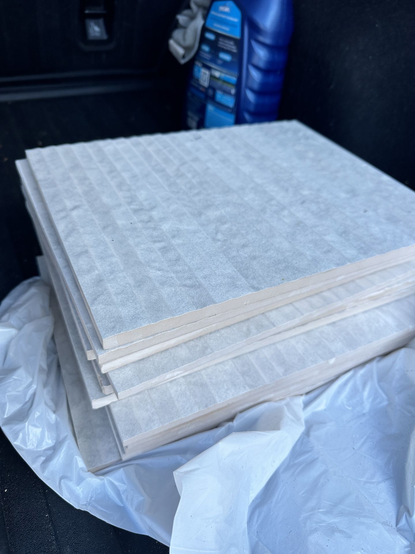 Linen Bluff Wall & Tile