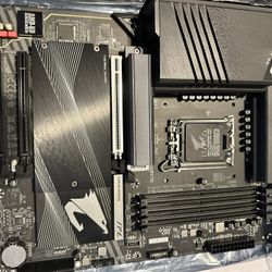  GIGABYTE Z790 AORUS Elite AX (LGA 1700/ Intel Z790/ ATX/ DDR5/ Quad M.2/ PCIe 5.0/ USB 3.2 Gen2X2 Type-C/Intel WiFi 6E/ 2.5GbE LAN/Q-Flash Plus/PCIe 