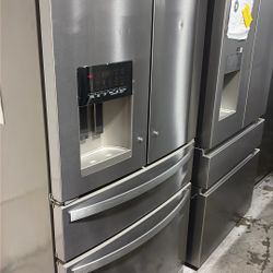 Frigidaire French Door Refrigerator 