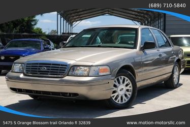 2004 Ford Crown Victoria
